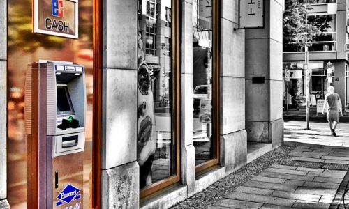 Corona-beschleunigt-den-Rueckzug-der-Banken